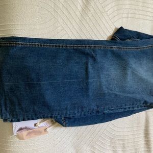 NEW W TAGS - Jessica Simpson maternity straight leg jeans, size 1X